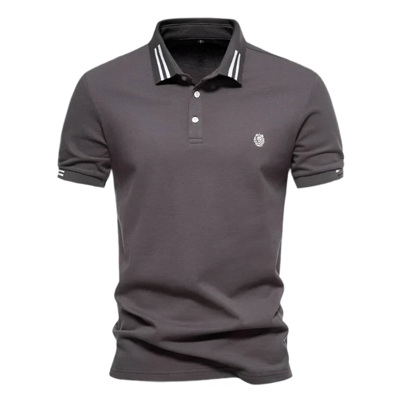 Camisa Polo Masculina Vormount VT150 em algodão, design sofisticado com bordados, ideal do casual ao formal.