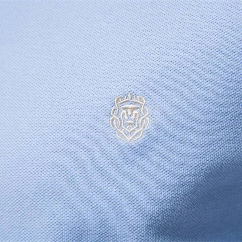 Camisa Polo Masculina Vormount VT150 em algodão, design sofisticado com bordados, ideal do casual ao formal.