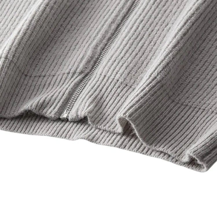 Suéter Masculino com Zíper Vormount VT131, elegante e funcional, feito de algodão de alta qualidade, ideal para manter o calor nos dias frios.