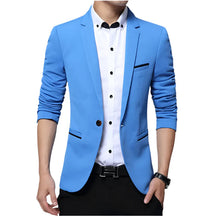Blazer masculino slim fit Vormount VT106, em algodão, elegante e confortável, ideal para um look sofisticado e contemporâneo em diversas ocasiões.
