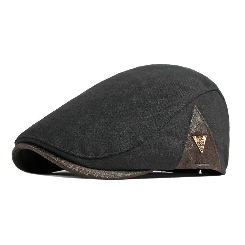 Boina Masculina Italiana Vormount VT095 em cores clássicas, une estilo e conforto, ideal para ocasiões casuais ou formais, com toque macio e ajuste perfeito.