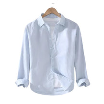 Camisa de Linho Masculina Vormount VT142, ideal para sofisticação e frescor em ocasiões especiais, com design atemporal e acabamento refinado.