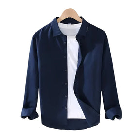 Camisa de Linho Masculina Vormount VT142, ideal para sofisticação e frescor em ocasiões especiais, com design atemporal e acabamento refinado.