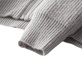 Suéter Masculino com Zíper Vormount VT131, elegante e funcional, feito de algodão de alta qualidade, ideal para manter o calor nos dias frios.