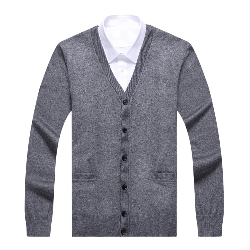 Suéter masculino slim fit em lã Vormount VT137, elegante e confortável, ideal para looks casuais ou formais e perfeito para o inverno.